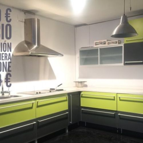 No incluye electrodomésticos. Transporte y montaje a consultar.